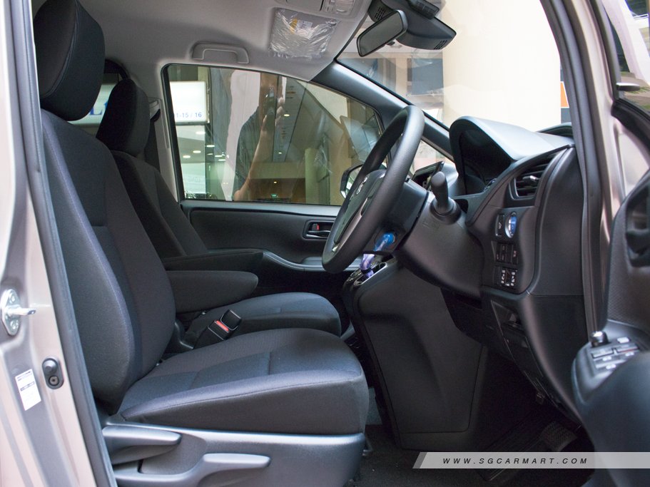 https://i.i-sgcm.com/new_cars/cars/12212/12212_g9