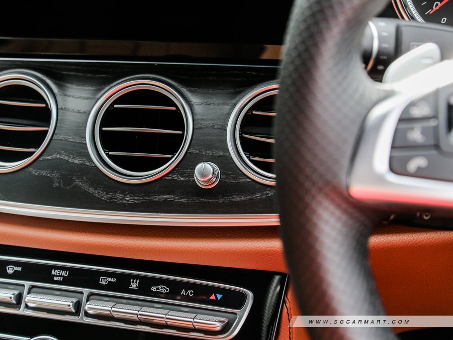 https://i.i-sgcm.com/new_cars/cars/12215/12215_g10