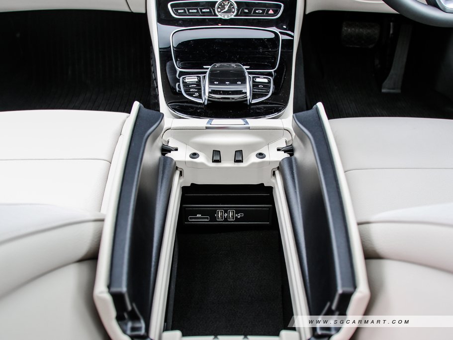 https://i.i-sgcm.com/new_cars/cars/12215/12215_g12