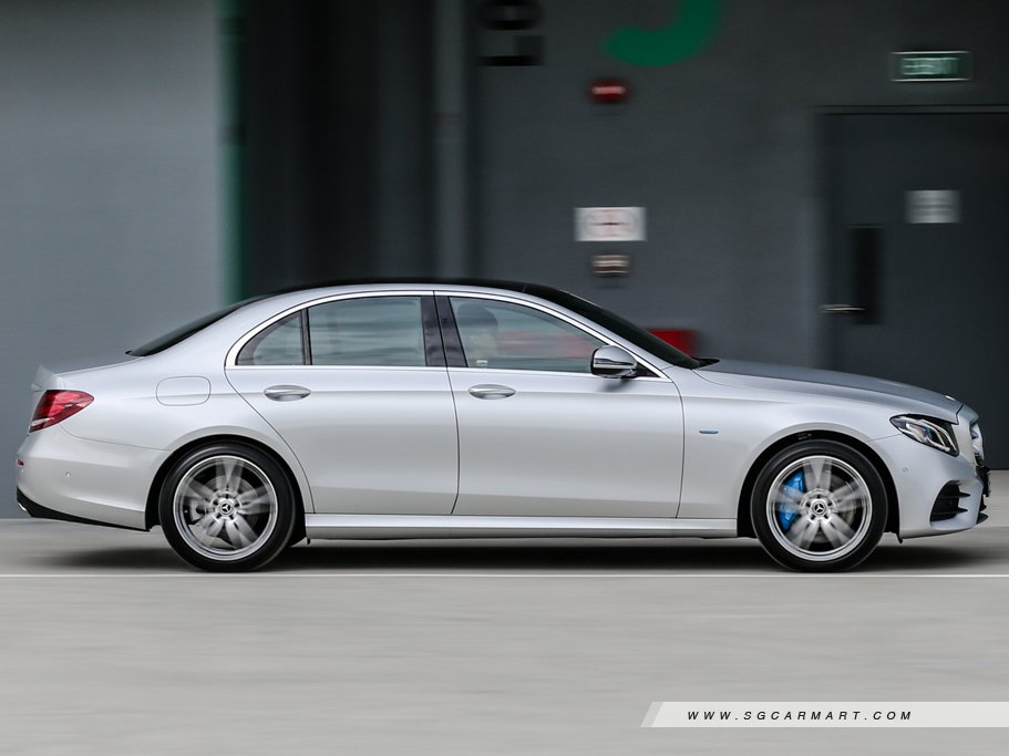 https://i.i-sgcm.com/new_cars/cars/12215/12215_g2