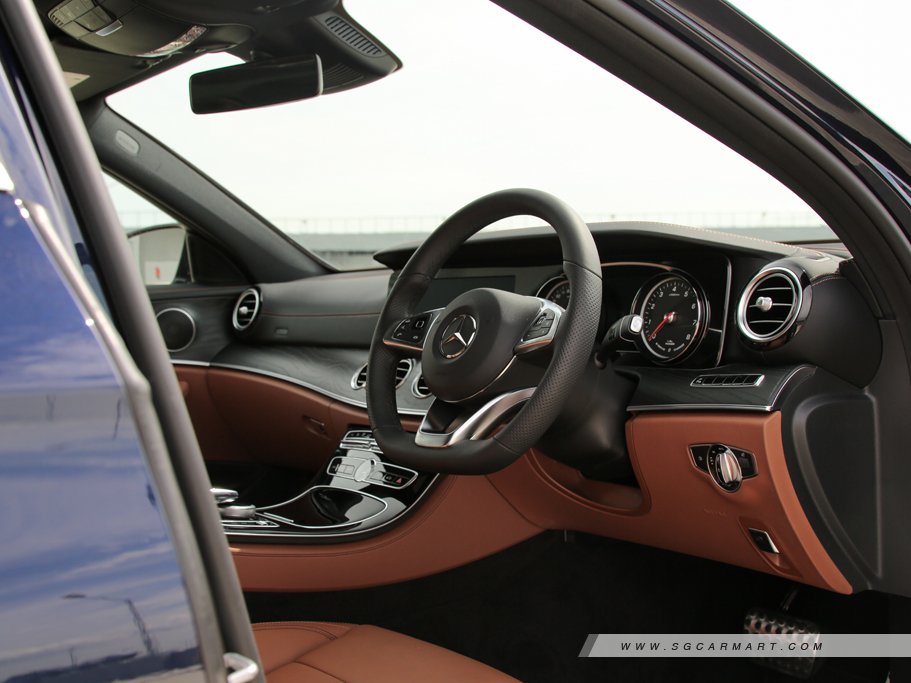 https://i.i-sgcm.com/new_cars/cars/12215/12215_g7