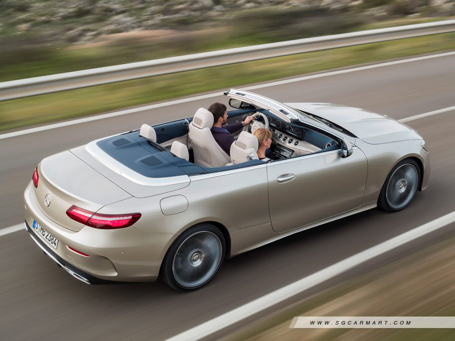 Mercedes-Benz E-Class Cabriolet 10