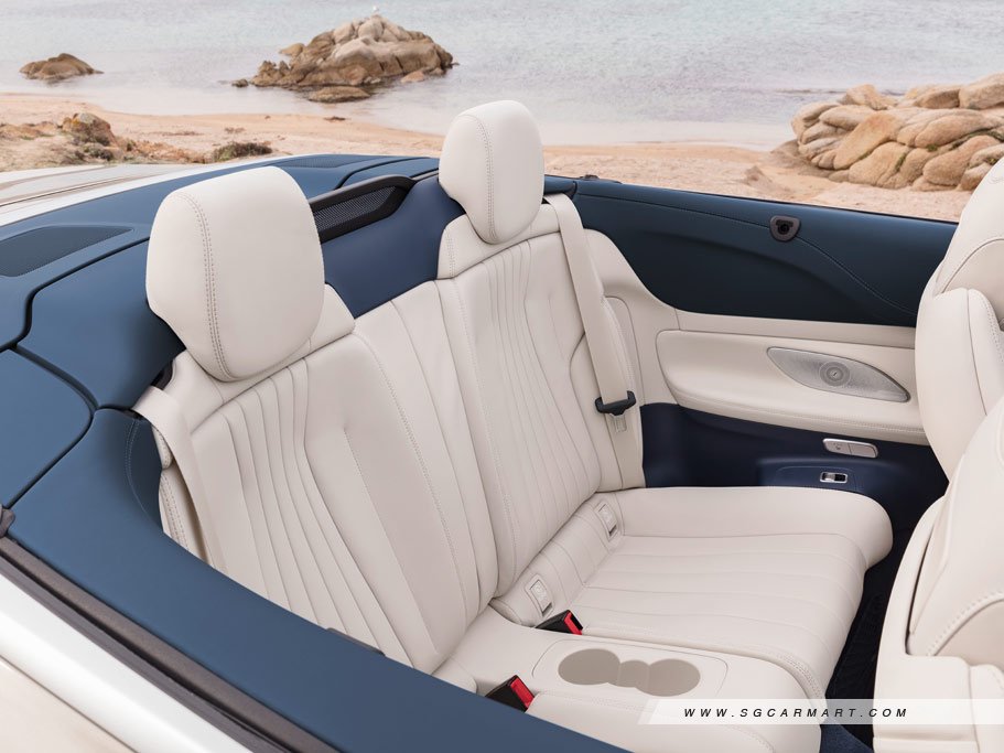 Mercedes-Benz E-Class Cabriolet 18