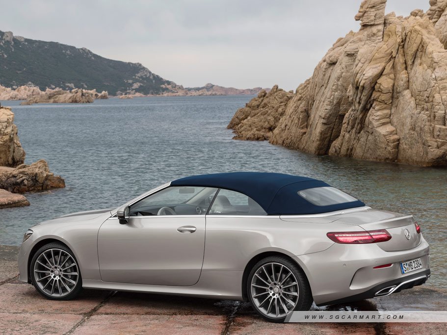 Mercedes-Benz E-Class Cabriolet 8