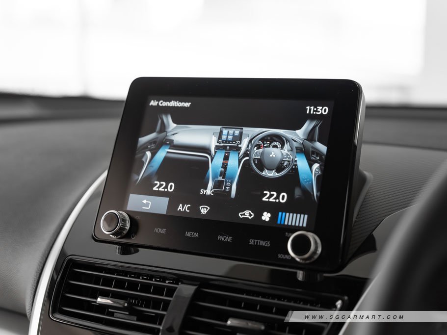 https://i.i-sgcm.com/new_cars/cars/12218/12218_g102