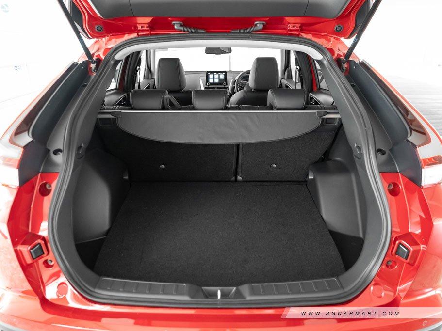 https://i.i-sgcm.com/new_cars/cars/12218/12218_g114