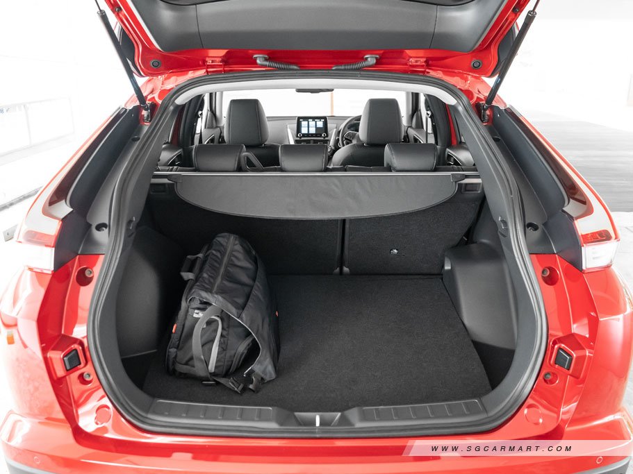https://i.i-sgcm.com/new_cars/cars/12218/12218_g115