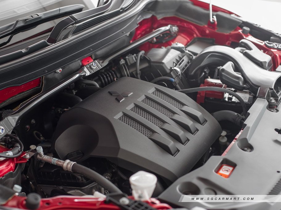 https://i.i-sgcm.com/new_cars/cars/12218/12218_g44