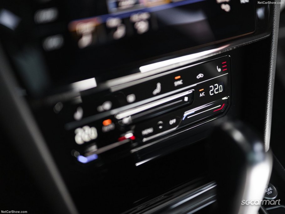 https://i.i-sgcm.com/new_cars/cars/12225/12225_g100