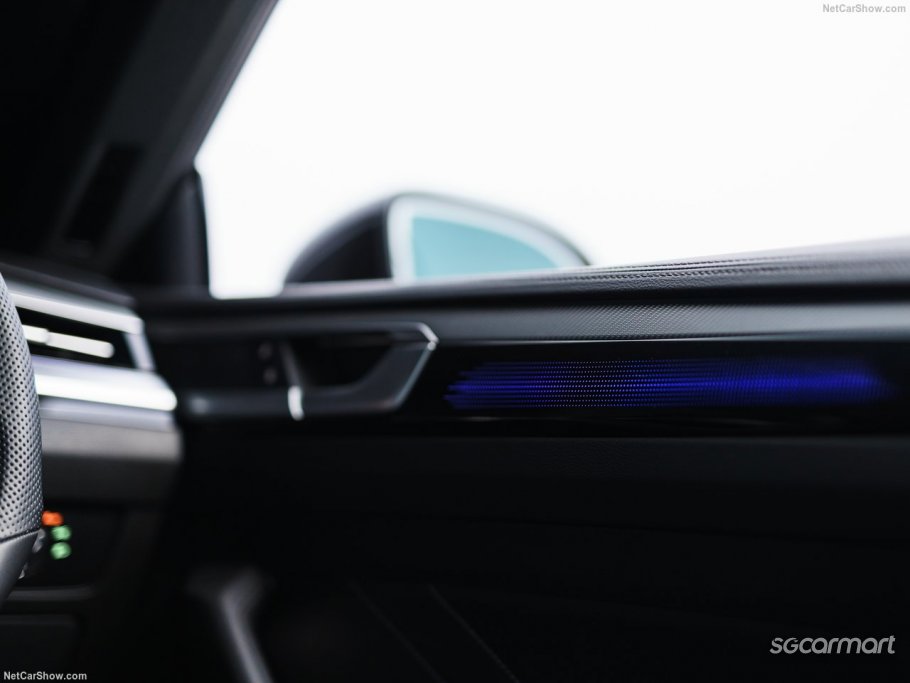 https://i.i-sgcm.com/new_cars/cars/12225/12225_g102