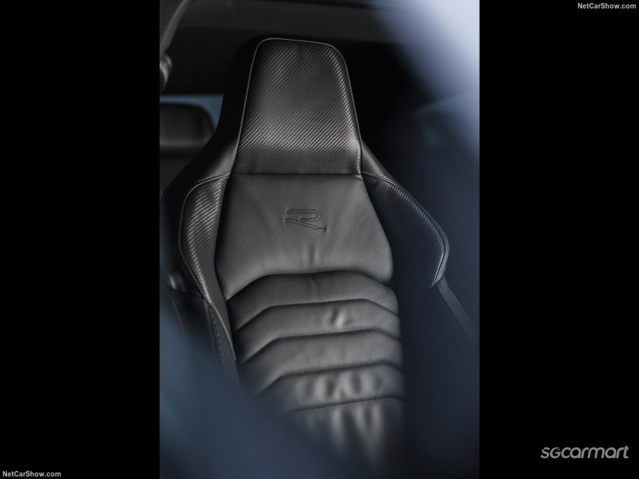 https://i.i-sgcm.com/new_cars/cars/12225/12225_g107