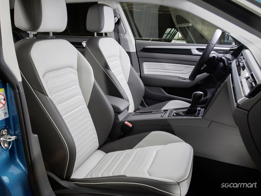 https://i.i-sgcm.com/new_cars/cars/12225/12225_g136