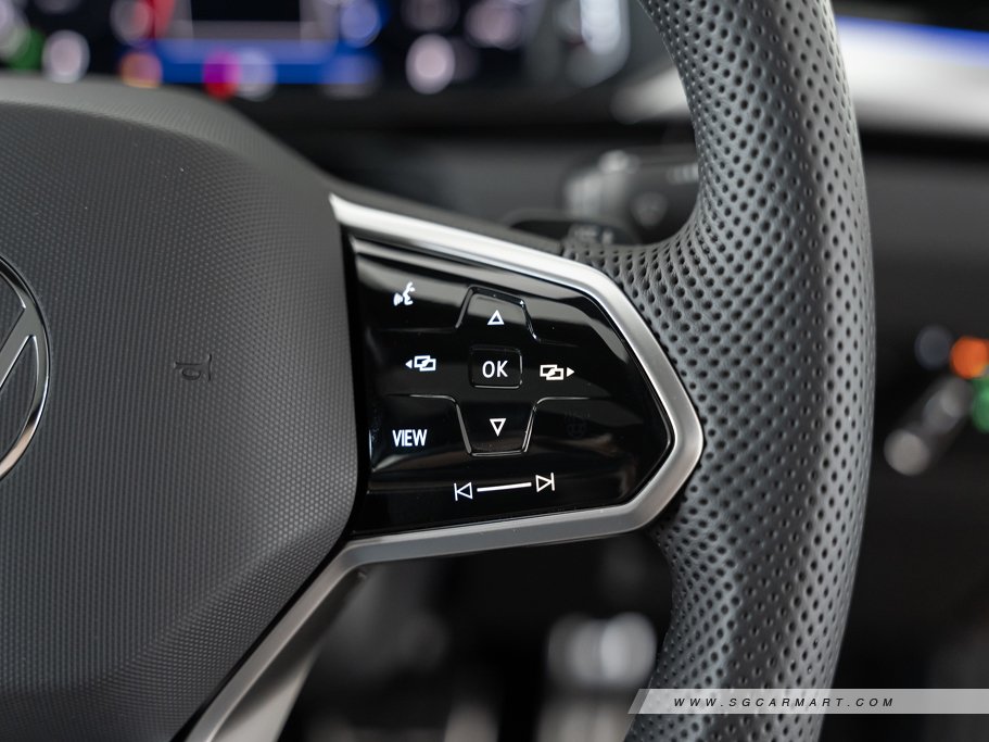 https://i.i-sgcm.com/new_cars/cars/12225/12225_g158