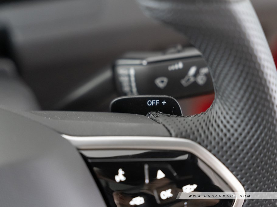 https://i.i-sgcm.com/new_cars/cars/12225/12225_g159