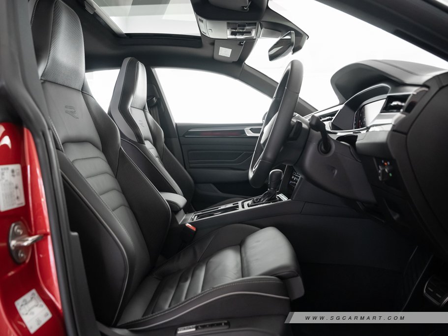 https://i.i-sgcm.com/new_cars/cars/12225/12225_g168