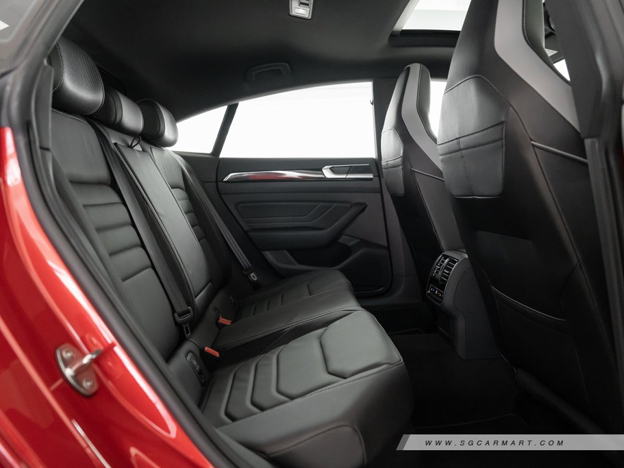 https://i.i-sgcm.com/new_cars/cars/12225/12225_g169