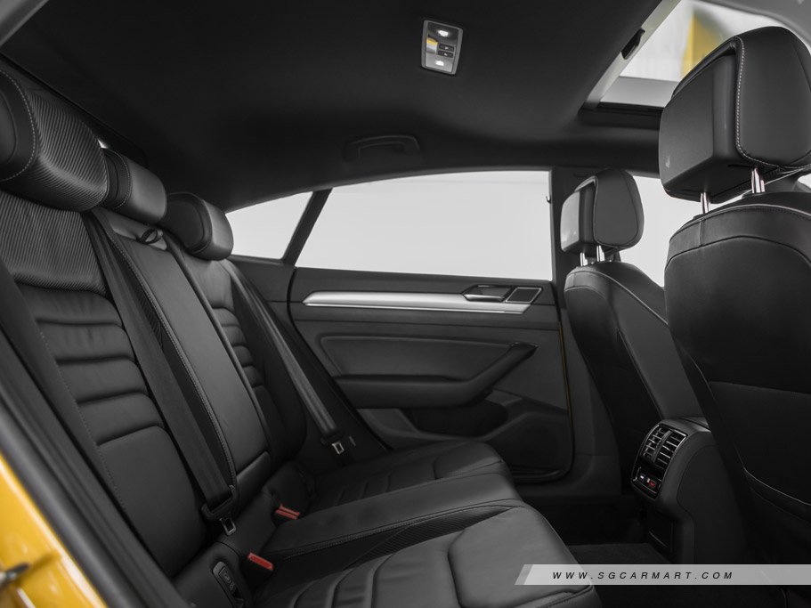 https://i.i-sgcm.com/new_cars/cars/12225/12225_g42