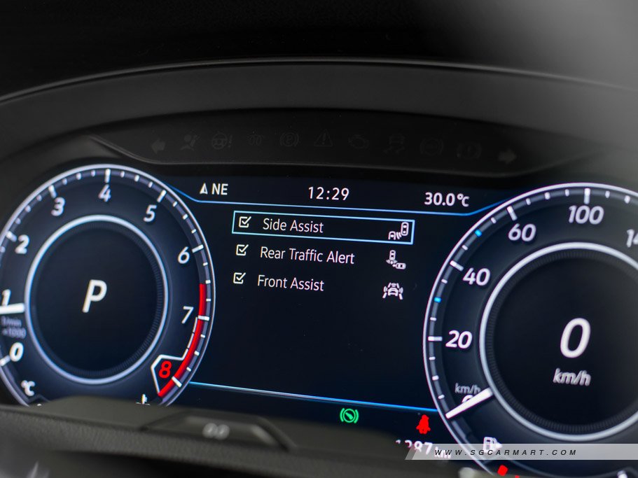 https://i.i-sgcm.com/new_cars/cars/12225/12225_g47