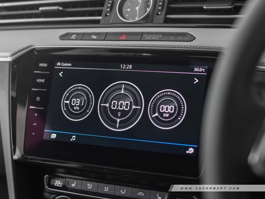 https://i.i-sgcm.com/new_cars/cars/12225/12225_g49