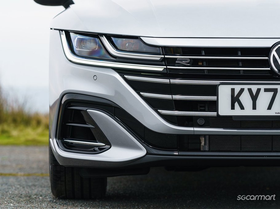 https://i.i-sgcm.com/new_cars/cars/12225/12225_g73