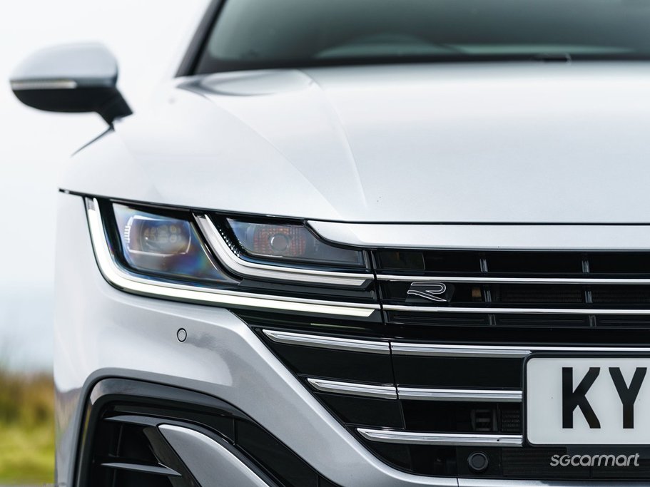 https://i.i-sgcm.com/new_cars/cars/12225/12225_g74