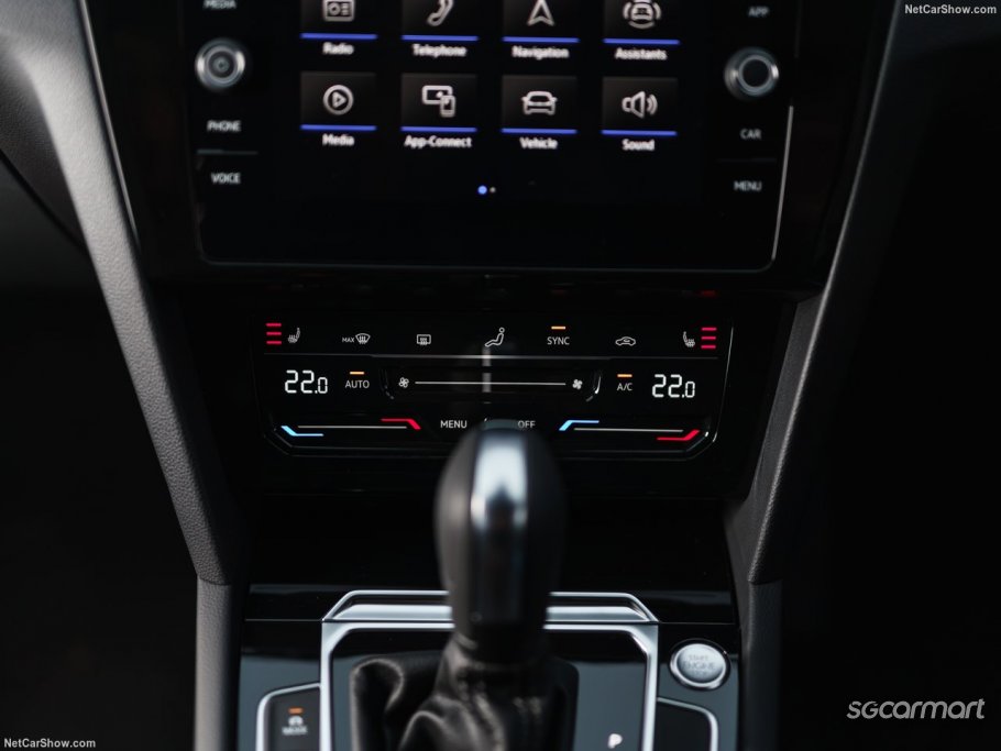 https://i.i-sgcm.com/new_cars/cars/12225/12225_g99
