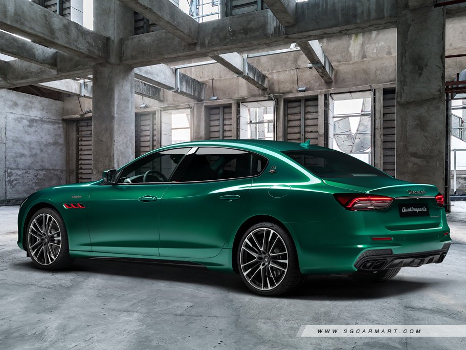 https://i.i-sgcm.com/new_cars/cars/12226/12226_g16