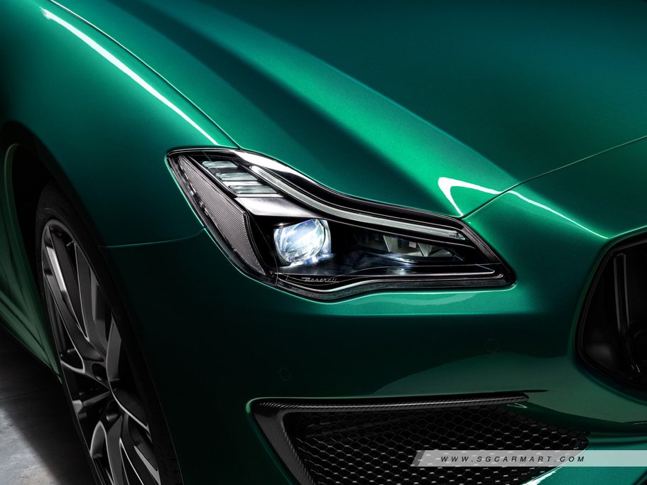 https://i.i-sgcm.com/new_cars/cars/12226/12226_g21