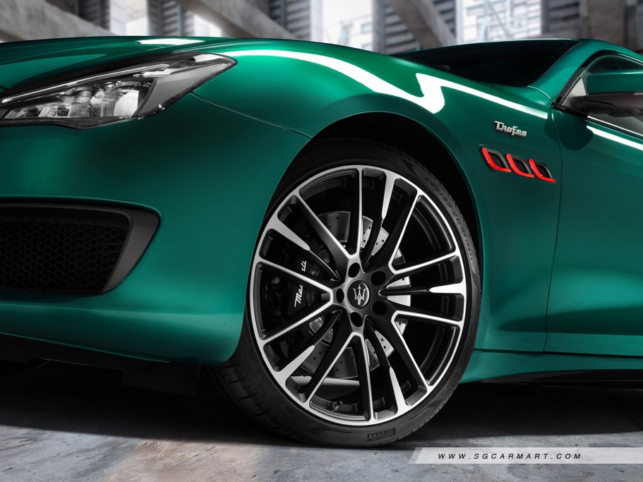 https://i.i-sgcm.com/new_cars/cars/12226/12226_g22
