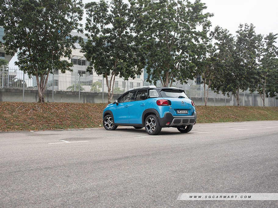 https://i.i-sgcm.com/new_cars/cars/12227/12227_g21