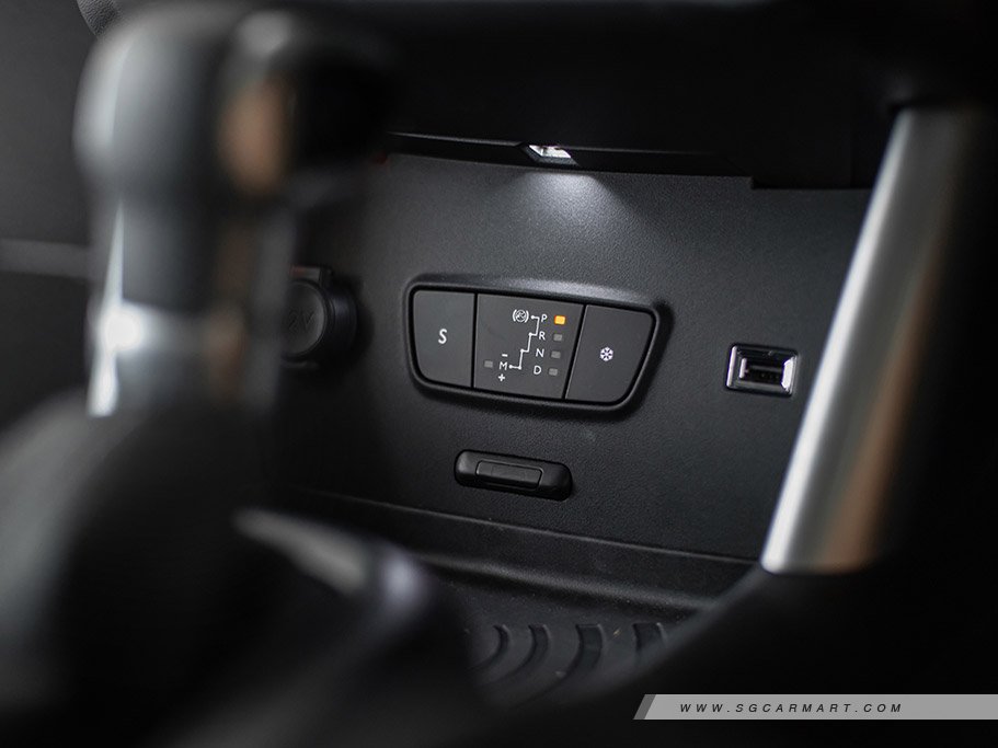 https://i.i-sgcm.com/new_cars/cars/12227/12227_g35