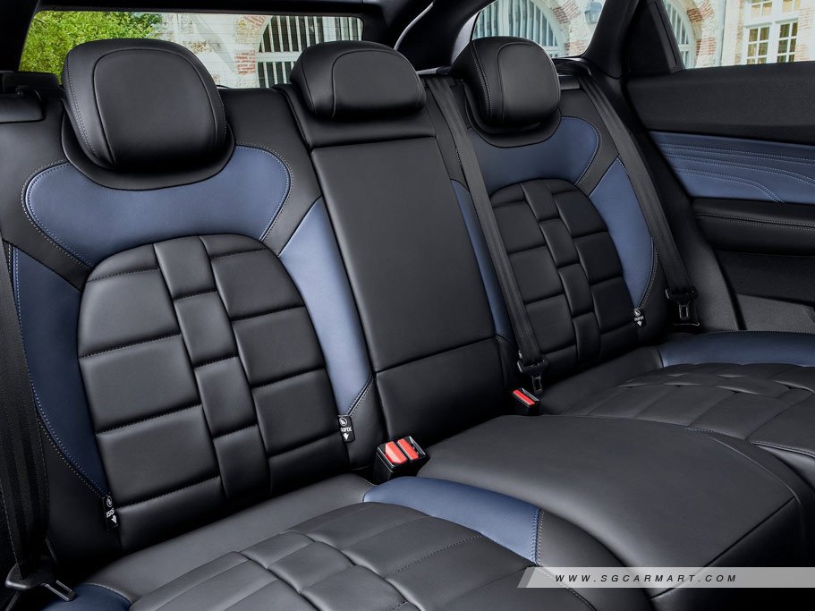 https://i.i-sgcm.com/new_cars/cars/12228/12228_g13