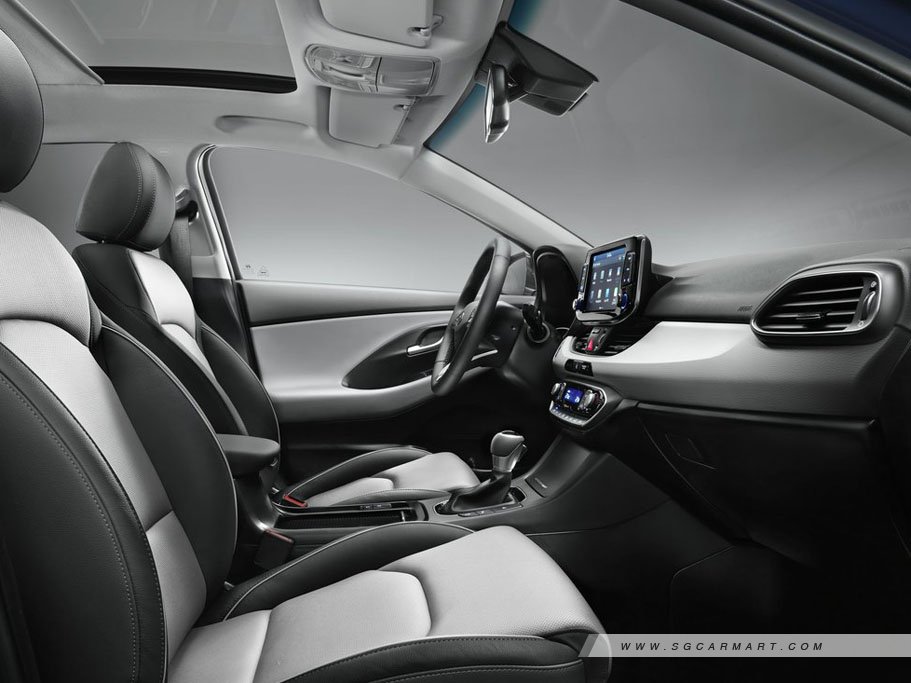 https://i.i-sgcm.com/new_cars/cars/12230/12230_g18