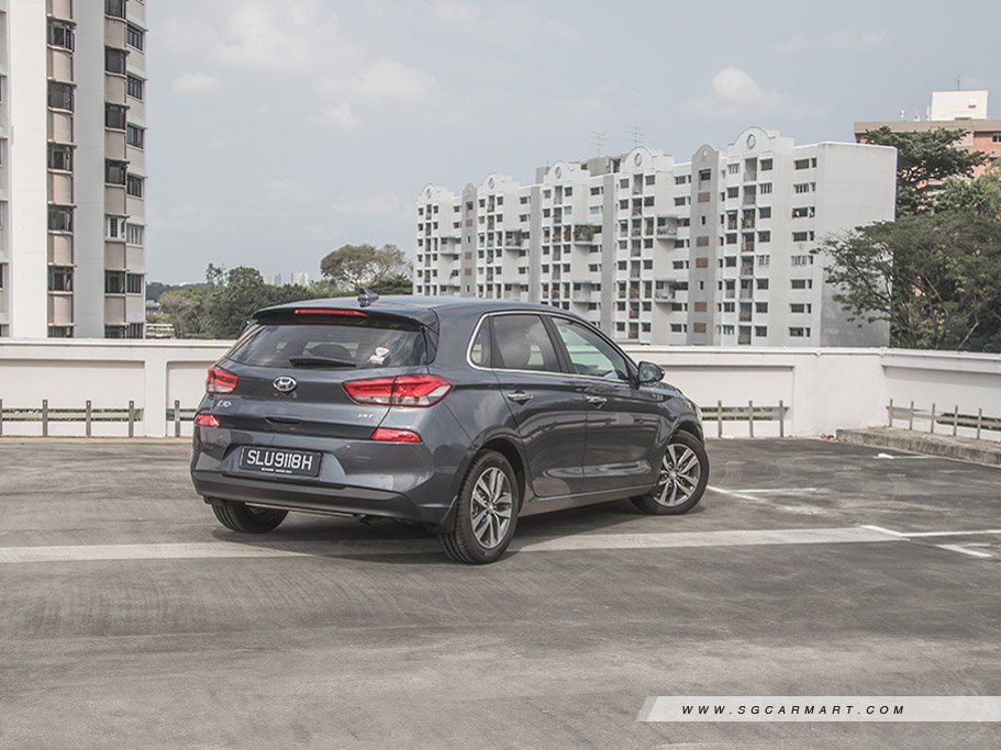 https://i.i-sgcm.com/new_cars/cars/12230/12230_g37