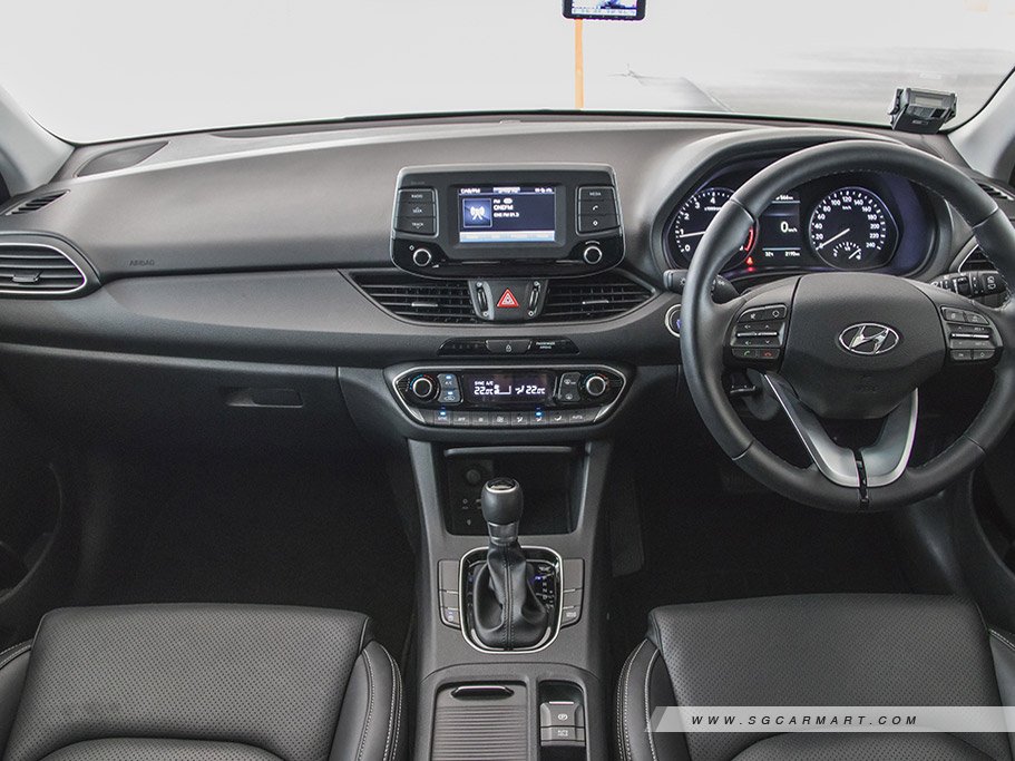 https://i.i-sgcm.com/new_cars/cars/12230/12230_g43