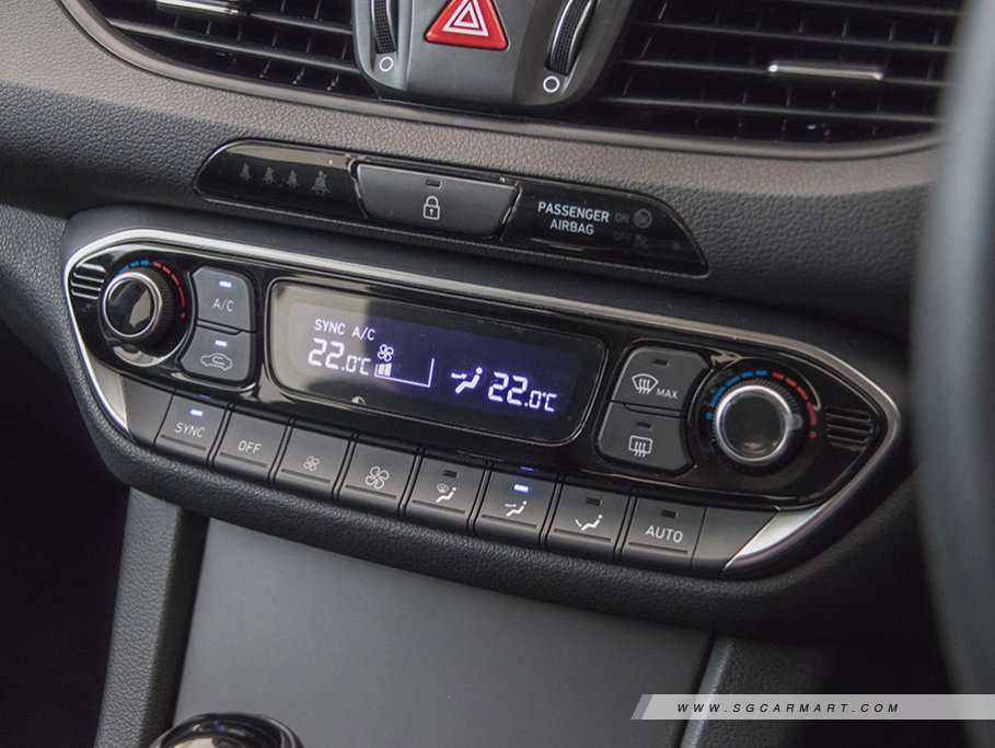 https://i.i-sgcm.com/new_cars/cars/12230/12230_g48