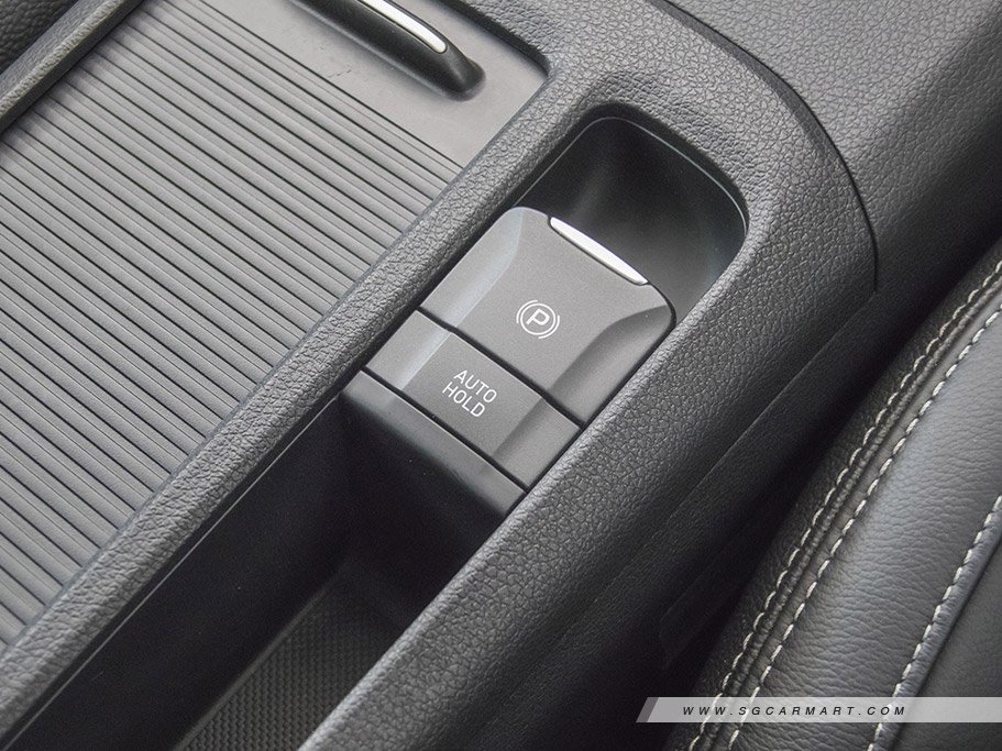 https://i.i-sgcm.com/new_cars/cars/12230/12230_g51