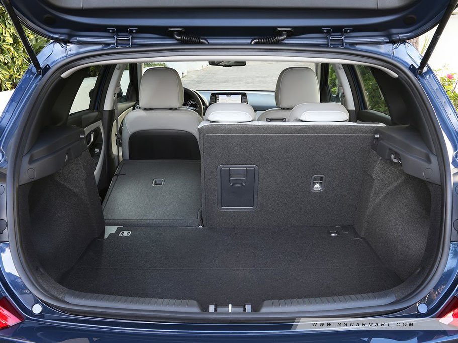https://i.i-sgcm.com/new_cars/cars/12230/12230_g54