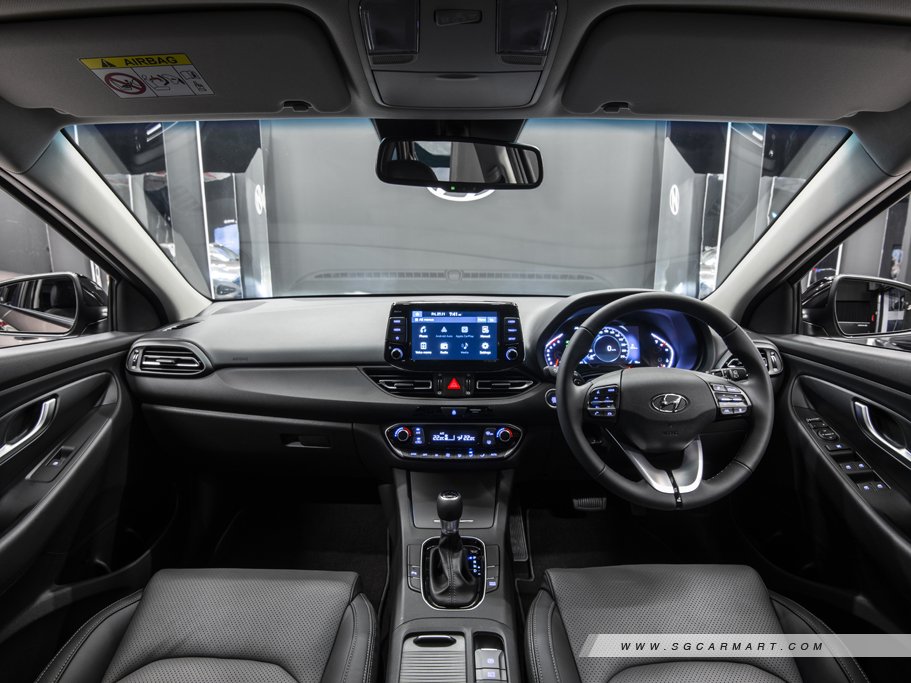 https://i.i-sgcm.com/new_cars/cars/12230/12230_g66