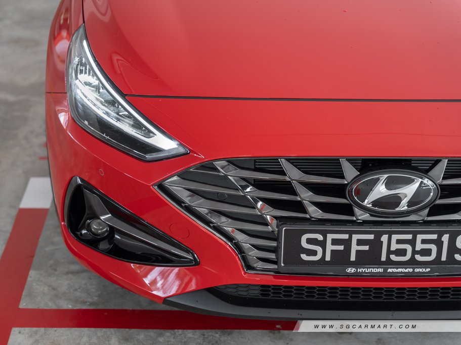 https://i.i-sgcm.com/new_cars/cars/12230/12230_g76