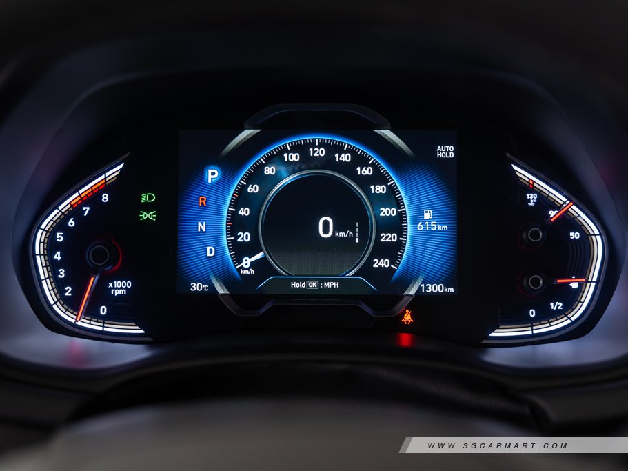 https://i.i-sgcm.com/new_cars/cars/12230/12230_g84