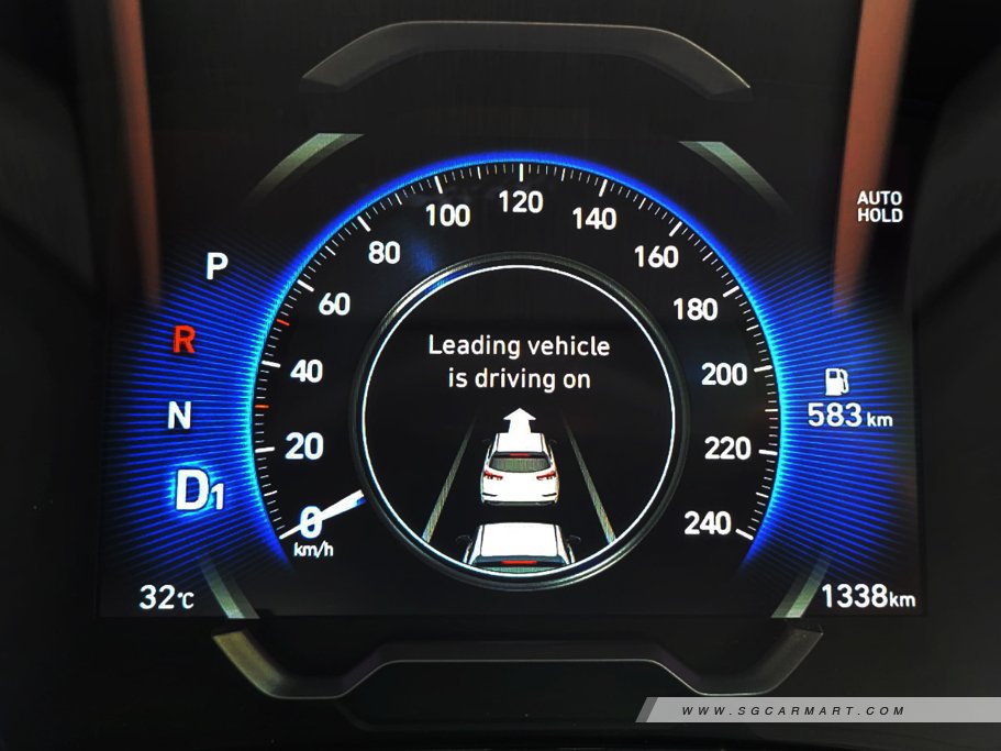 https://i.i-sgcm.com/new_cars/cars/12230/12230_g88