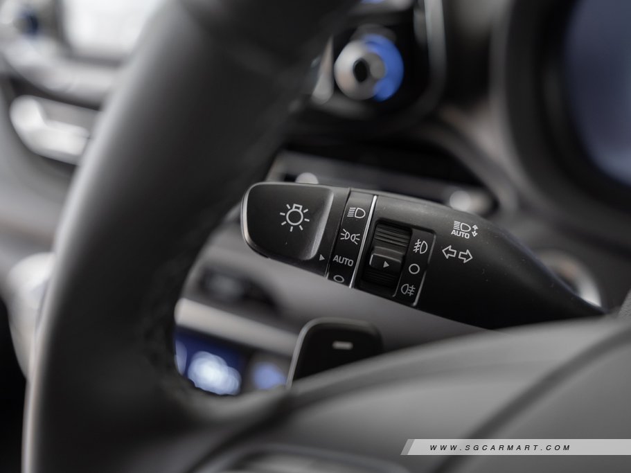 https://i.i-sgcm.com/new_cars/cars/12230/12230_g91