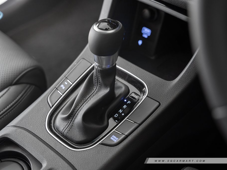 https://i.i-sgcm.com/new_cars/cars/12230/12230_g98