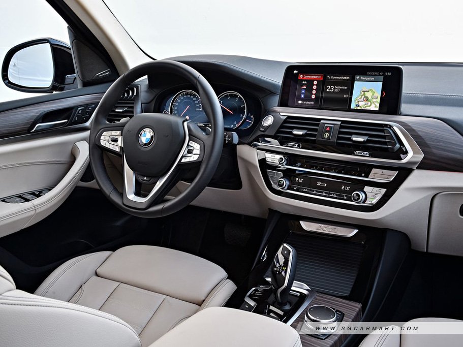 https://i.i-sgcm.com/new_cars/cars/12232/12232_g15