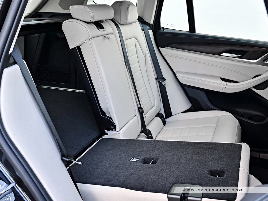 https://i.i-sgcm.com/new_cars/cars/12232/12232_g22
