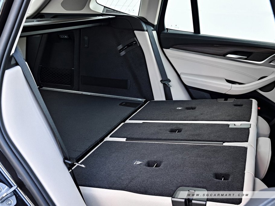 https://i.i-sgcm.com/new_cars/cars/12232/12232_g24