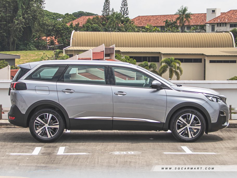 https://i.i-sgcm.com/new_cars/cars/12233/12233_g106