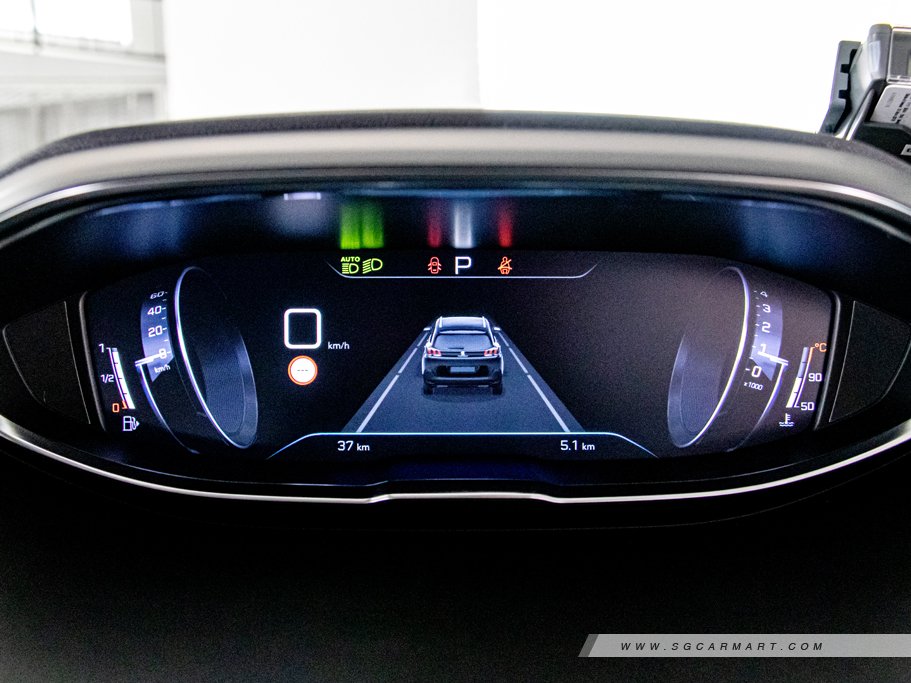 https://i.i-sgcm.com/new_cars/cars/12233/12233_g115