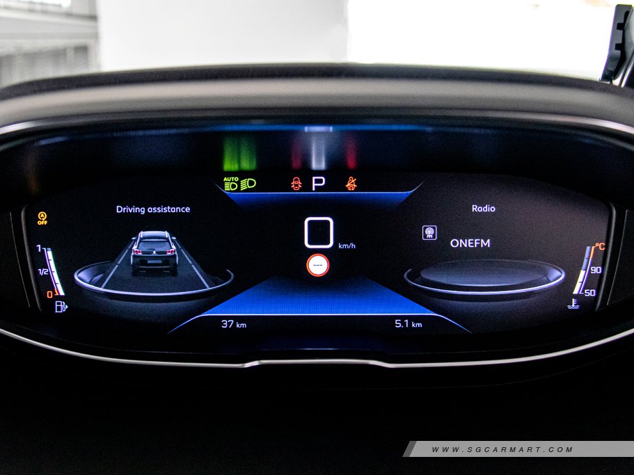 https://i.i-sgcm.com/new_cars/cars/12233/12233_g116